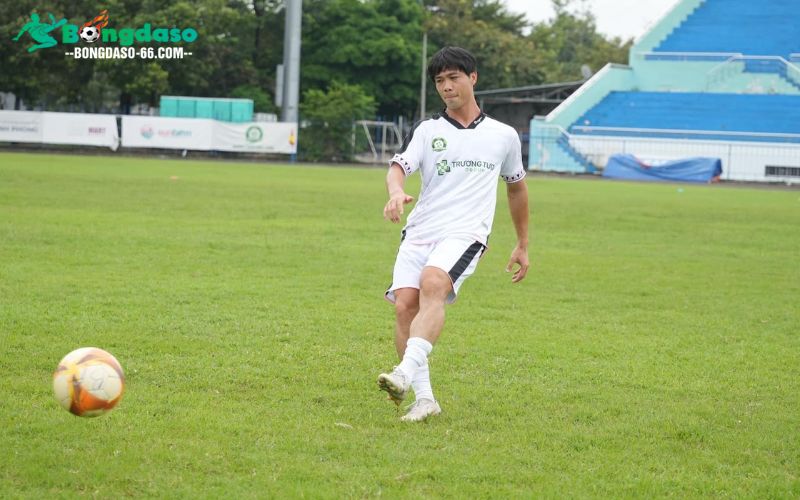 Thời điểm Công Phượng trở về đã khóa sổ chuyển nhượng V.League gđ 1